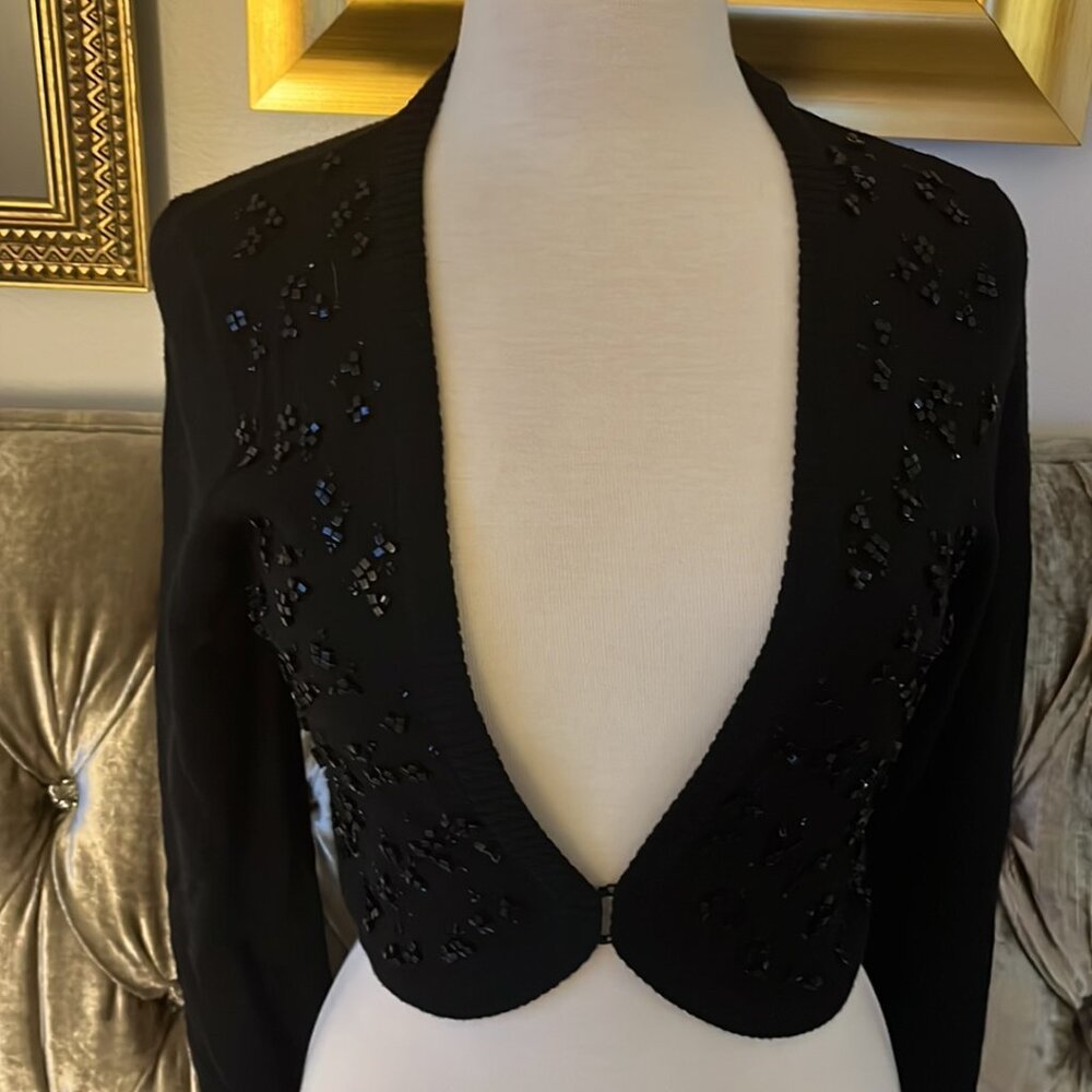 Black Classic Dana Buchman Crop Sweater!